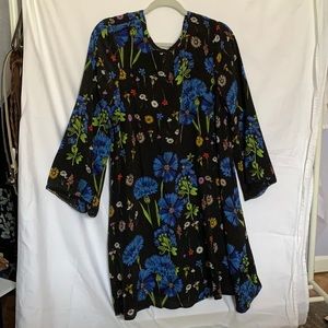 Floral Shift dress, quarter bell sleeves